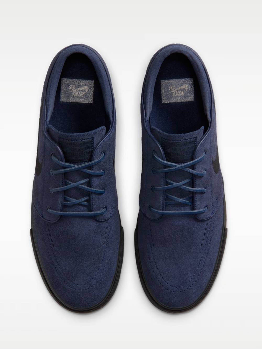 Nike Men’s Navy Suede Skatey Nike SB Zoom Janoski OG+